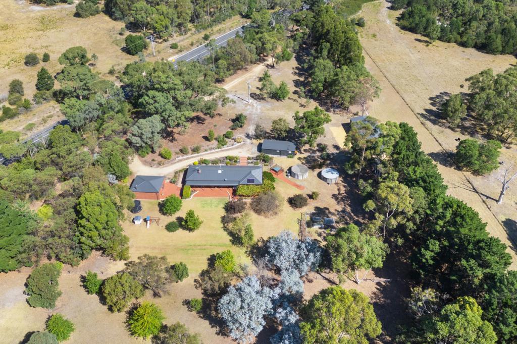 555 Longford Loch Sport Rd, Longford, VIC 3851