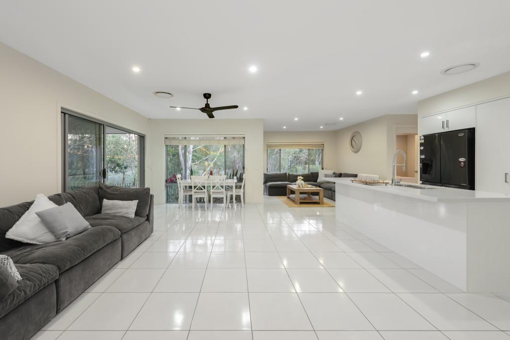 4 Warrabah Cl, Pimpama, QLD 4209