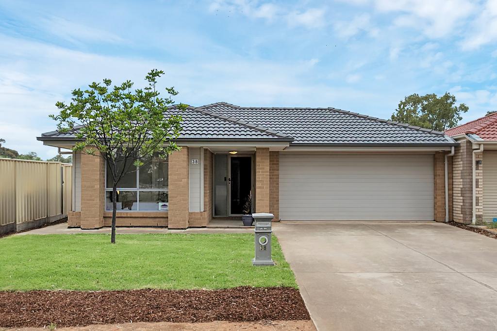 38 Olive Gr, Munno Para West, SA 5115