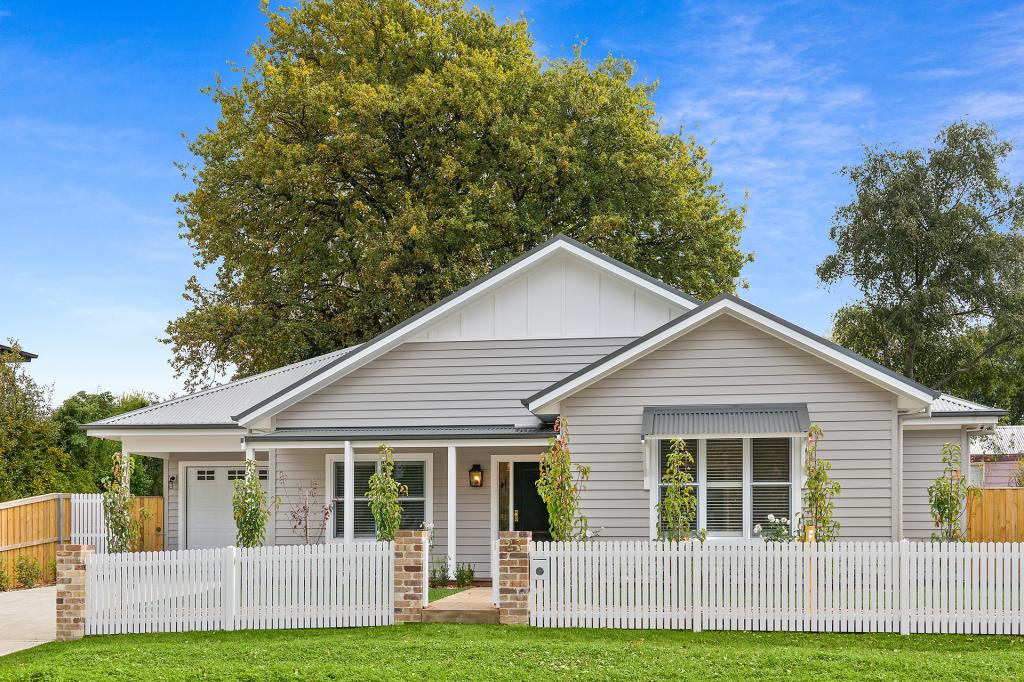 23 Carlisle St, Bowral, NSW 2576