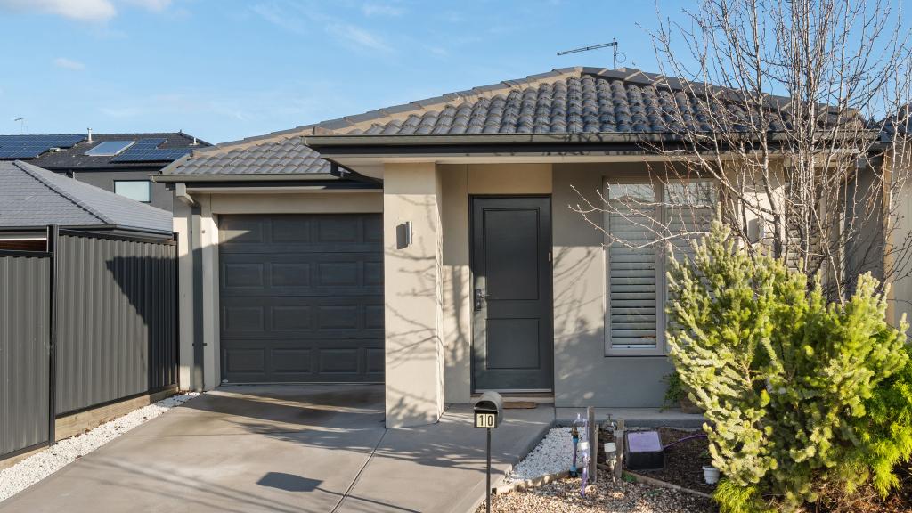 10 Sona St, Craigieburn, VIC 3064