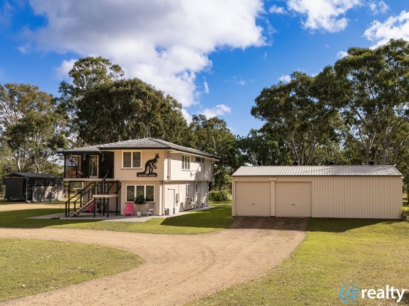 14 George St, Nanango, QLD 4615