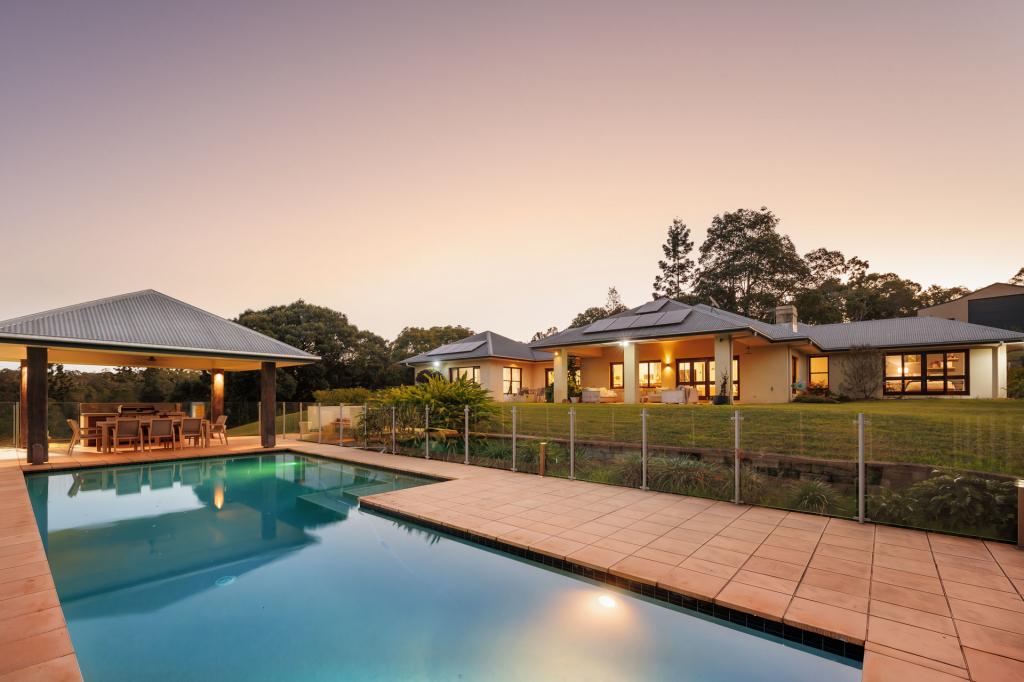 311 Grandview Rd, Pullenvale, QLD 4069