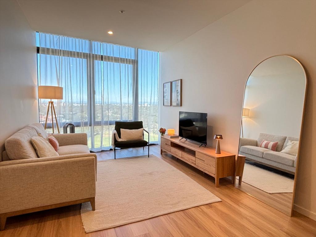 2303/18 Mt Alexander Rd, Travancore, VIC 3032