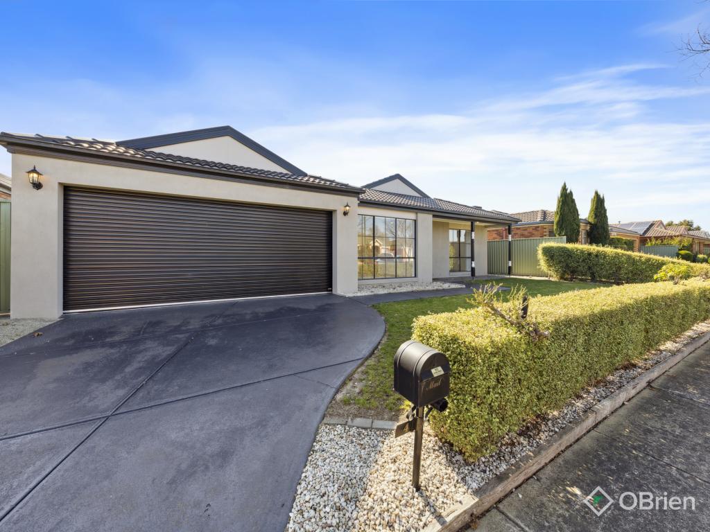 4 Thistlewood Pl, Cranbourne East, VIC 3977