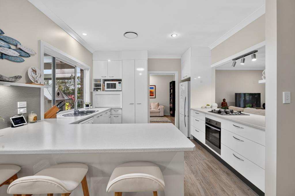8 Windemere Rd, Wondunna, QLD 4655