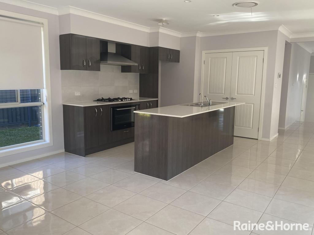 3 LOLITA ST, SCHOFIELDS, NSW 2762