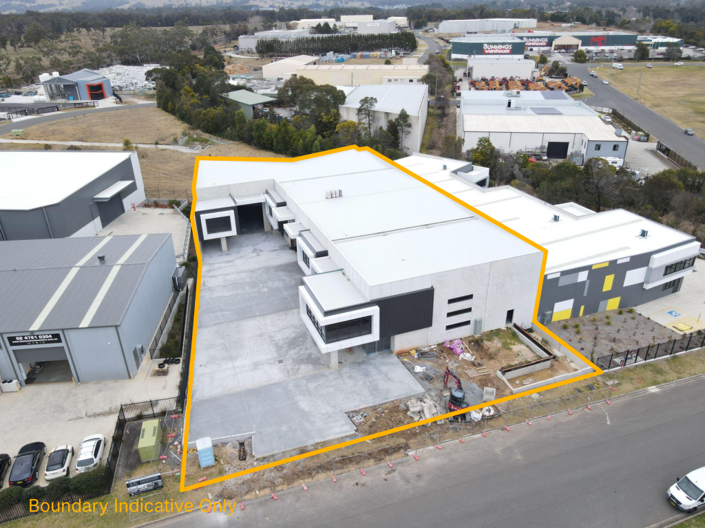Units 1-4/12 Pikkat Dr, Braemar, NSW 2575