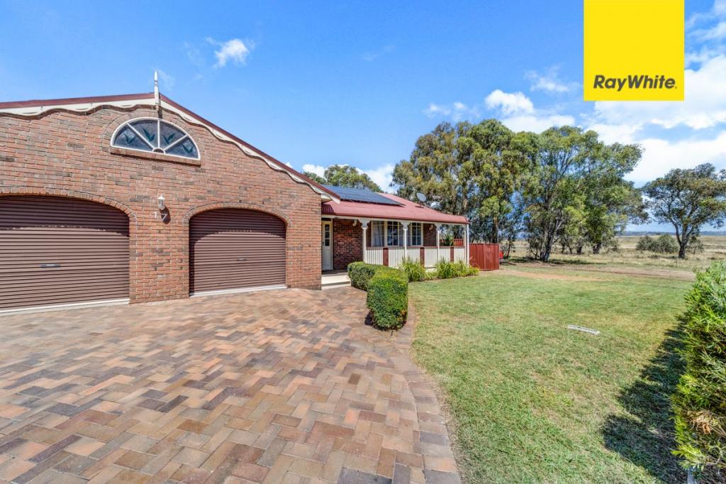 17 O'Sullivan Rd, Jerrabomberra, NSW 2619