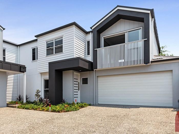 45 St Leonards St, Coorparoo, QLD 4151