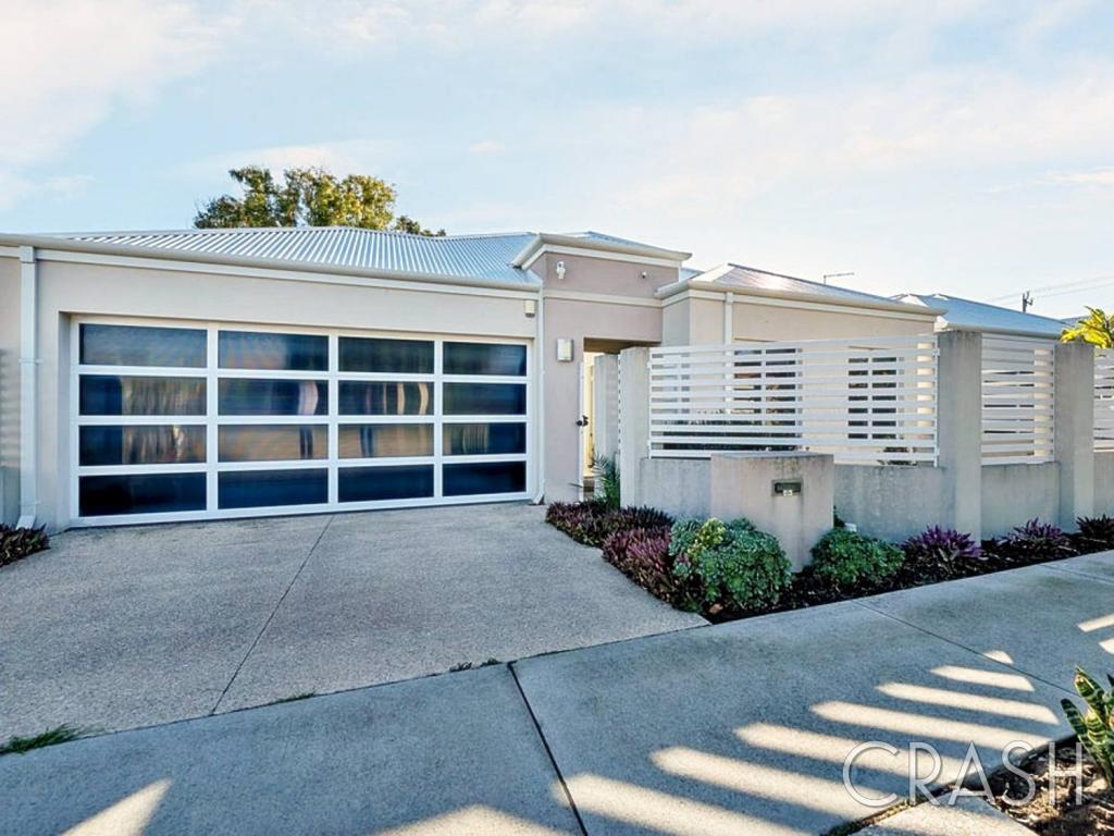 33b Daley St, Yokine, WA 6060