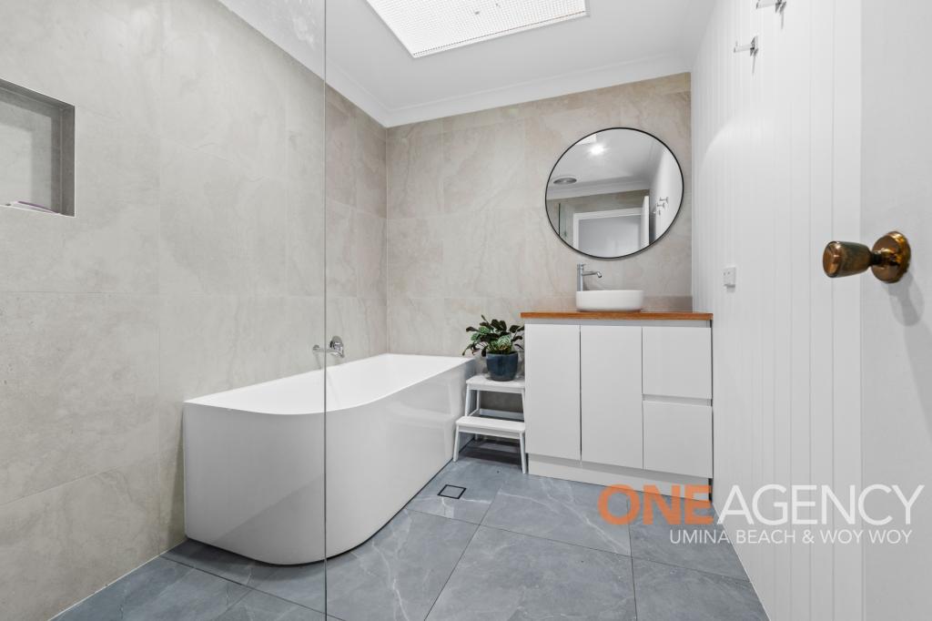 2/10 Wyoming St, Blackwall, NSW 2256