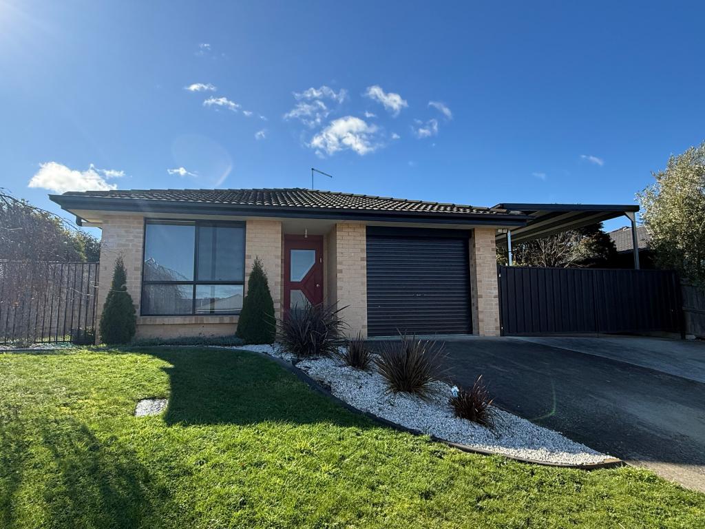 16 Dafnis Dr, Newnham, TAS 7248