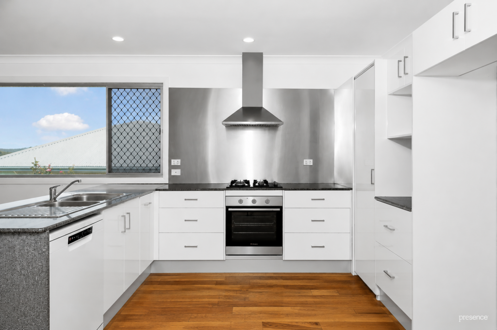 32 Hillsborough Rd, Charlestown, NSW 2290