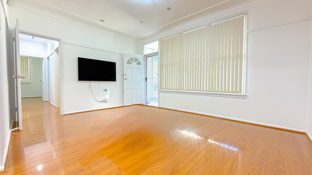 23 Townview Rd, Mount Pritchard, NSW 2170