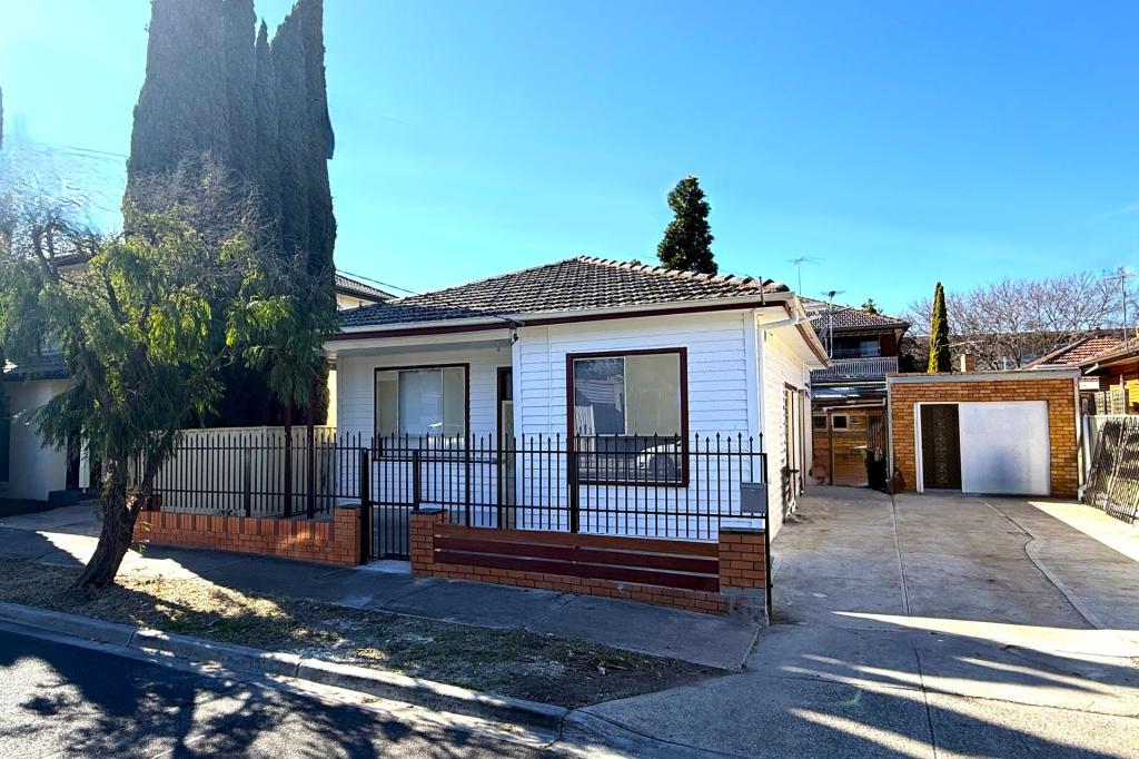 49 Wolverhampton St, Footscray, VIC 3011