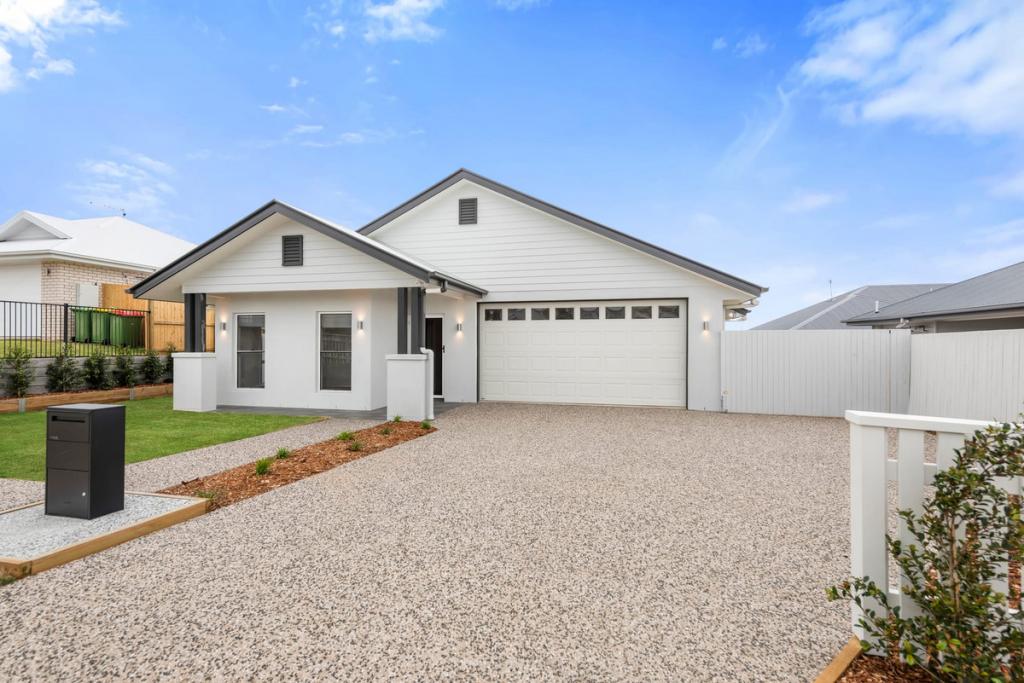 17 Dunmall Cres, Glenvale, QLD 4350