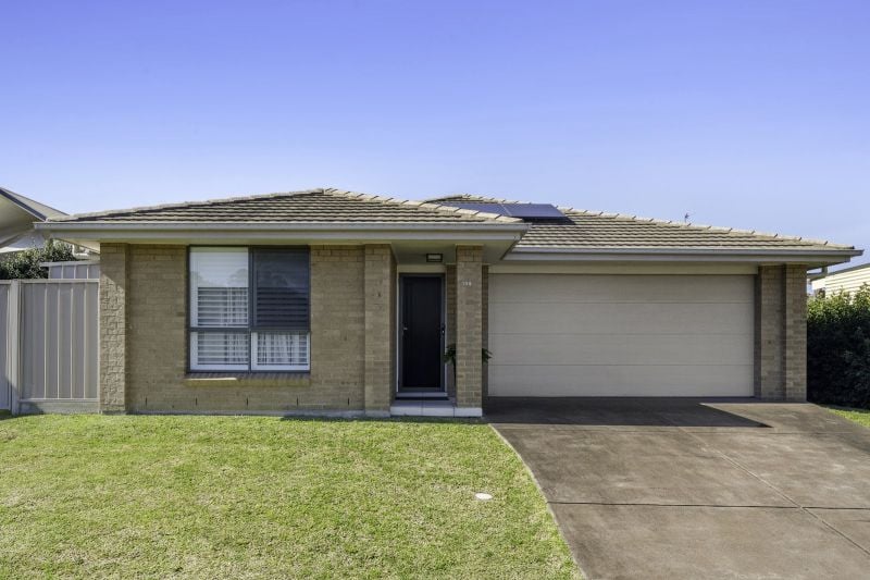 149 Douglas St, Stockton, NSW 2295