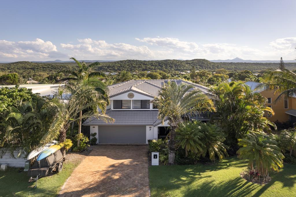 7 WOODLARK RISE, SUNRISE BEACH, QLD 4567