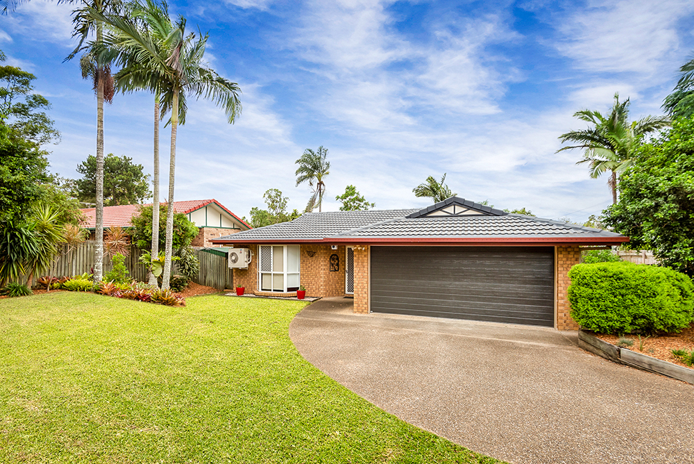 17 Ornata Pl, Forest Lake, QLD 4078