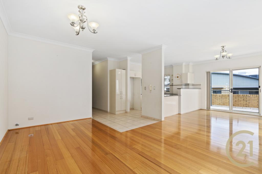 26/8-10 Browne Pde, Warwick Farm, NSW 2170