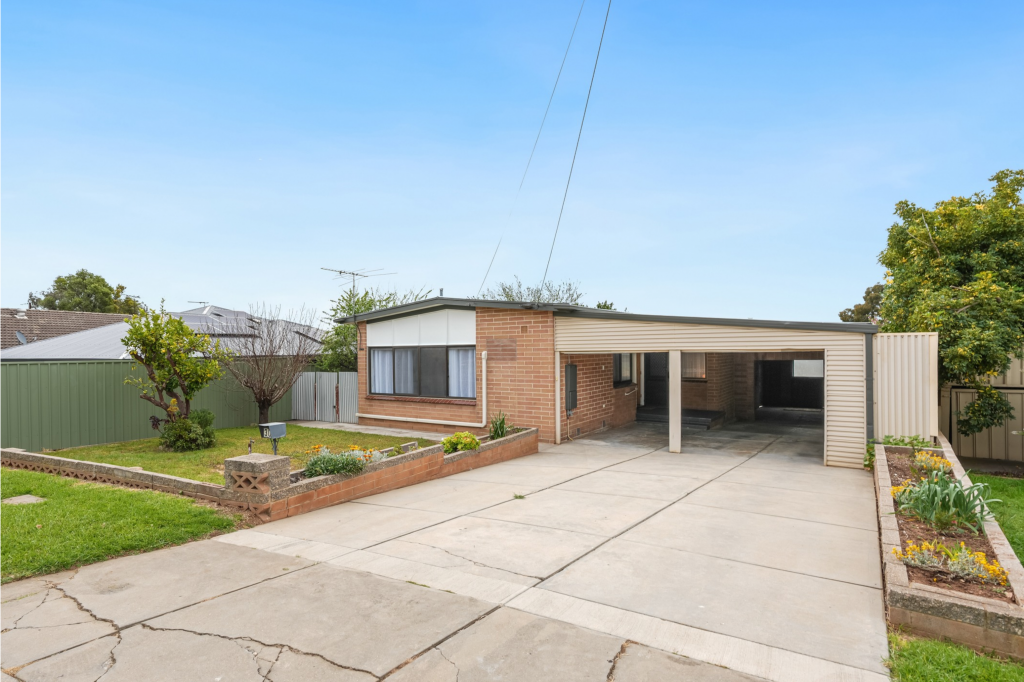 30 Winara Dr, Ingle Farm, SA 5098