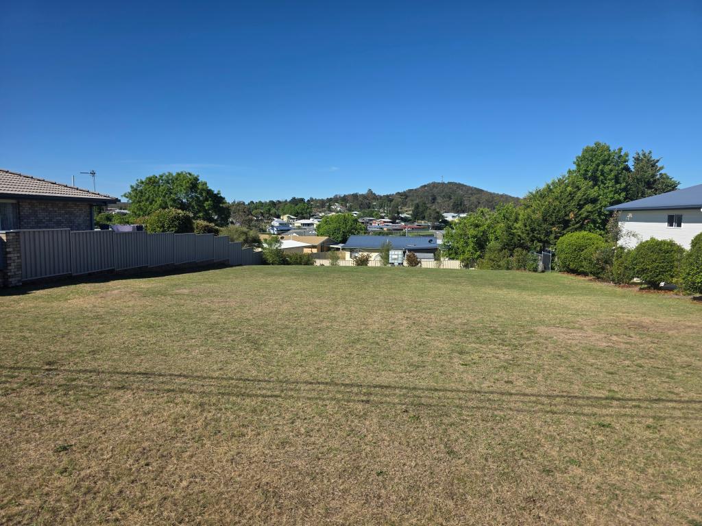 106 Sugarloaf Rd, Stanthorpe, QLD 4380