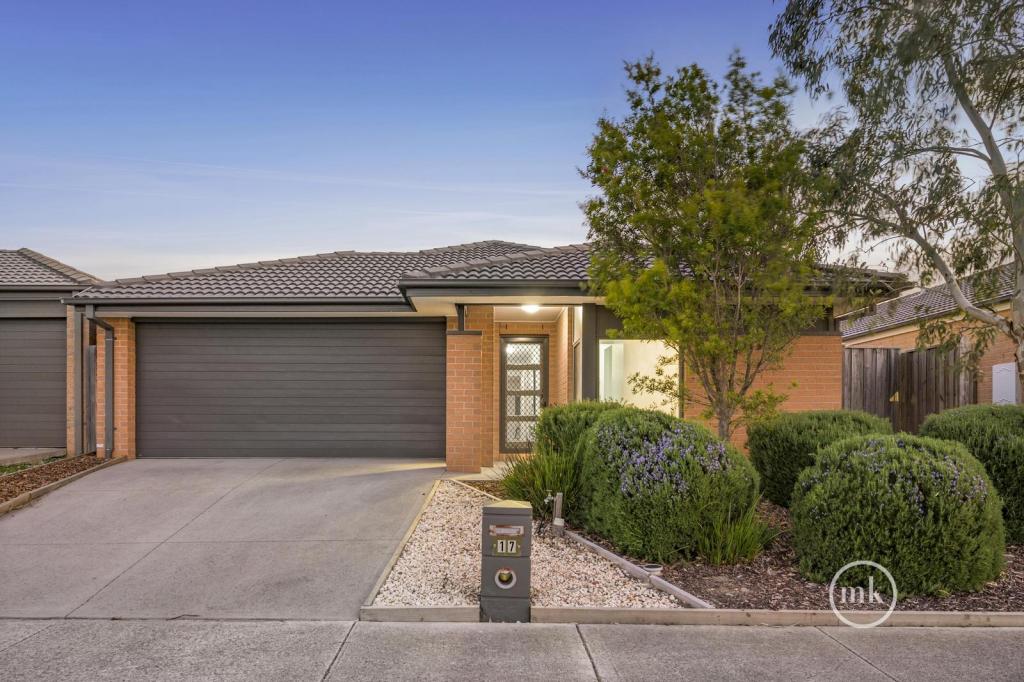 17 Salerno Cres, Doreen, VIC 3754