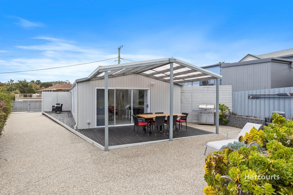 1 Marsh St, Opossum Bay, TAS 7023