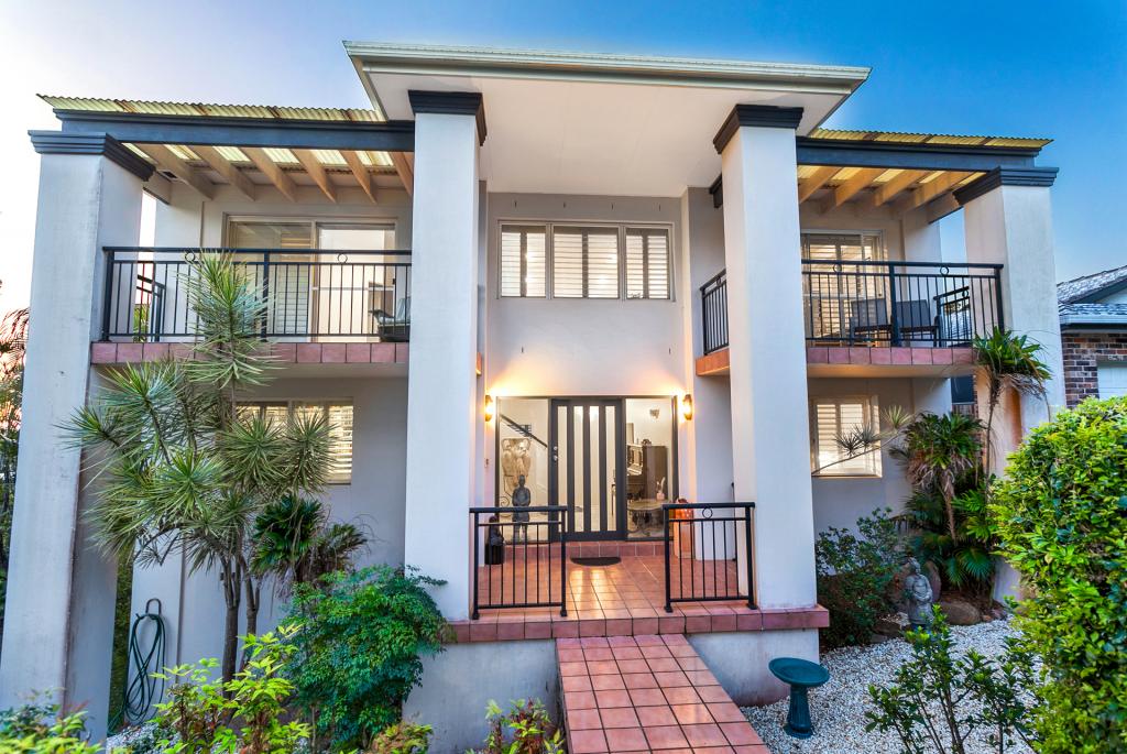 17 Canomii Cl, Nelson Bay, NSW 2315