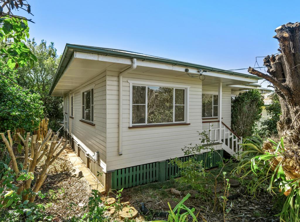 145 South St, South Toowoomba, QLD 4350