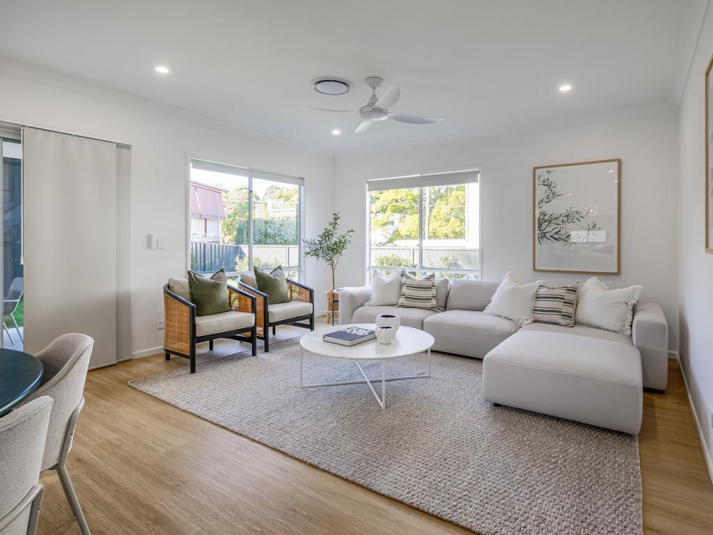 35 Farrant St, Stafford Heights, QLD 4053