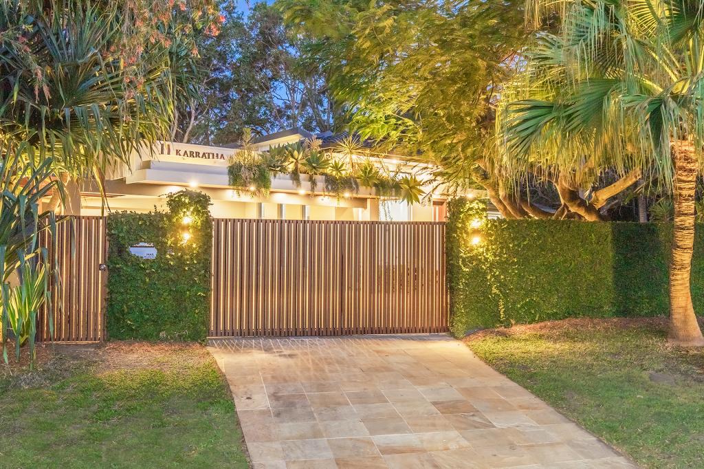 11 Karratha Ct, Mermaid Waters, QLD 4218