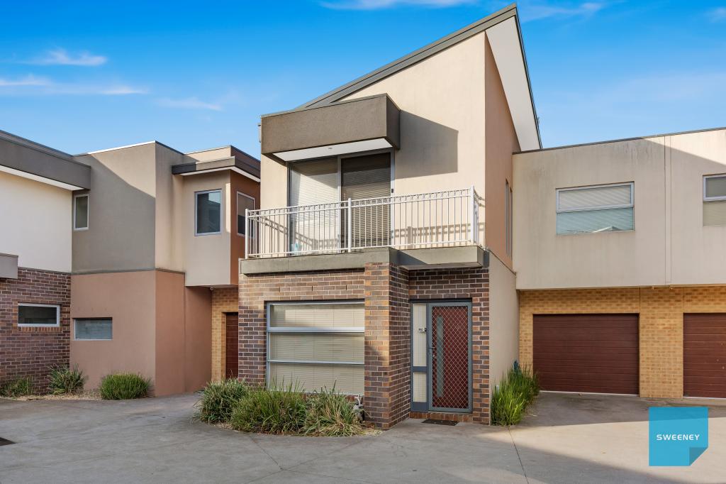 9/1 Dargi Grn, Caroline Springs, VIC 3023