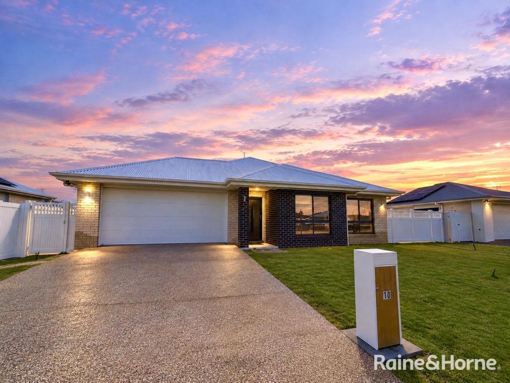 10 RANNOCH ST, ASHFIELD, QLD 4670