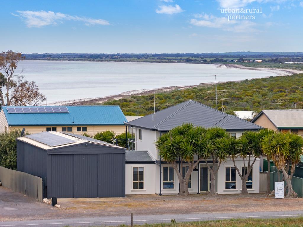 15 Marion Bay Rd, Corny Point, SA 5575