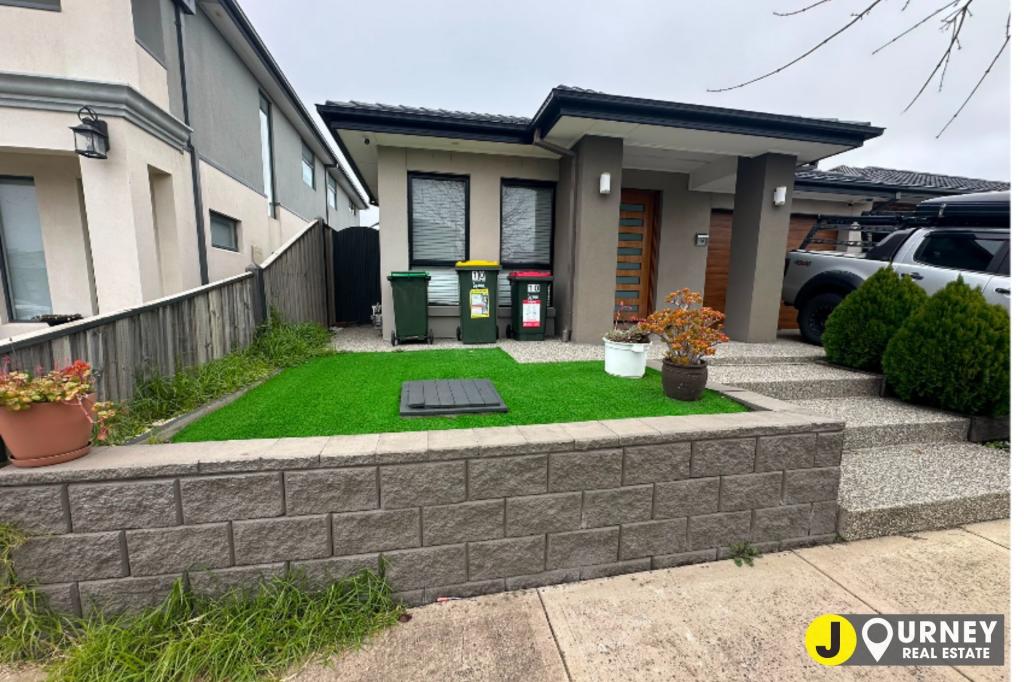 10 Paprika Pde, Mickleham, VIC 3064