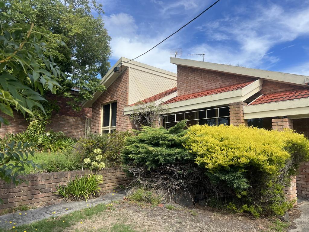 25 Auchterlonie Cres, Churchill, VIC 3842