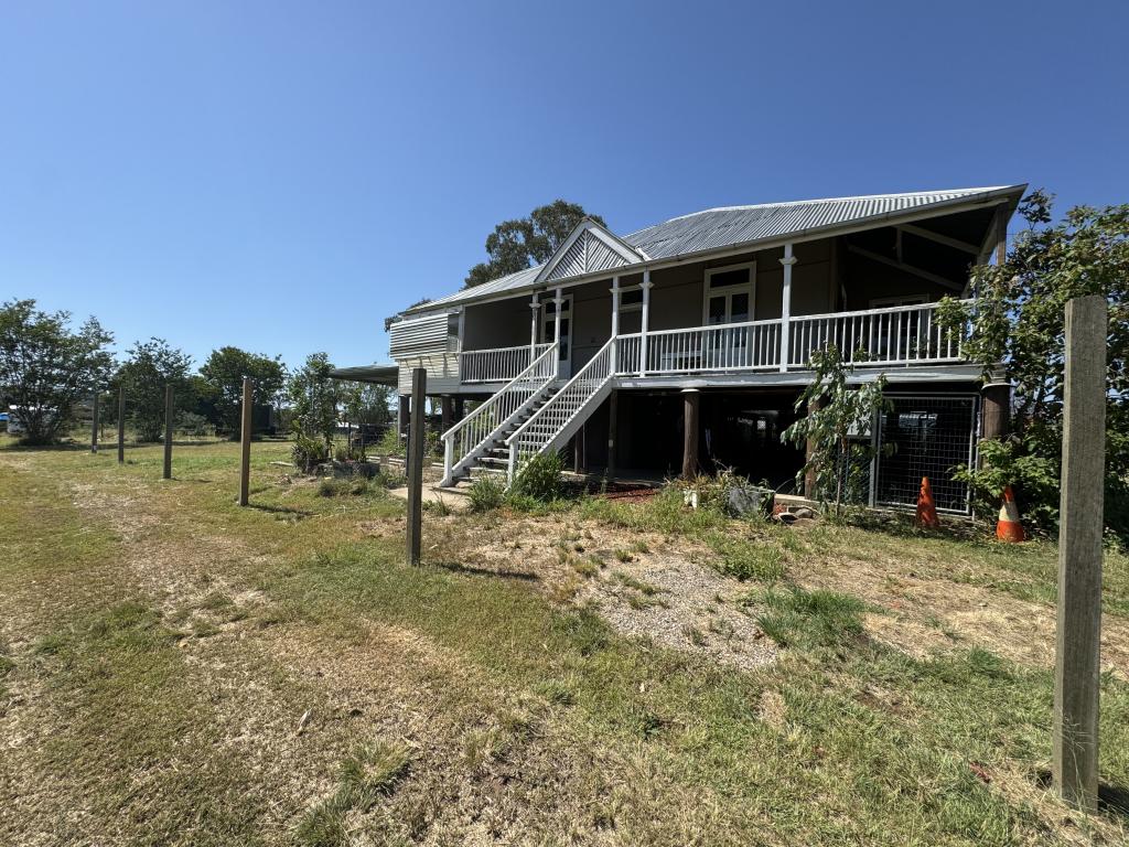 46 Cairns St, Nanango, QLD 4615