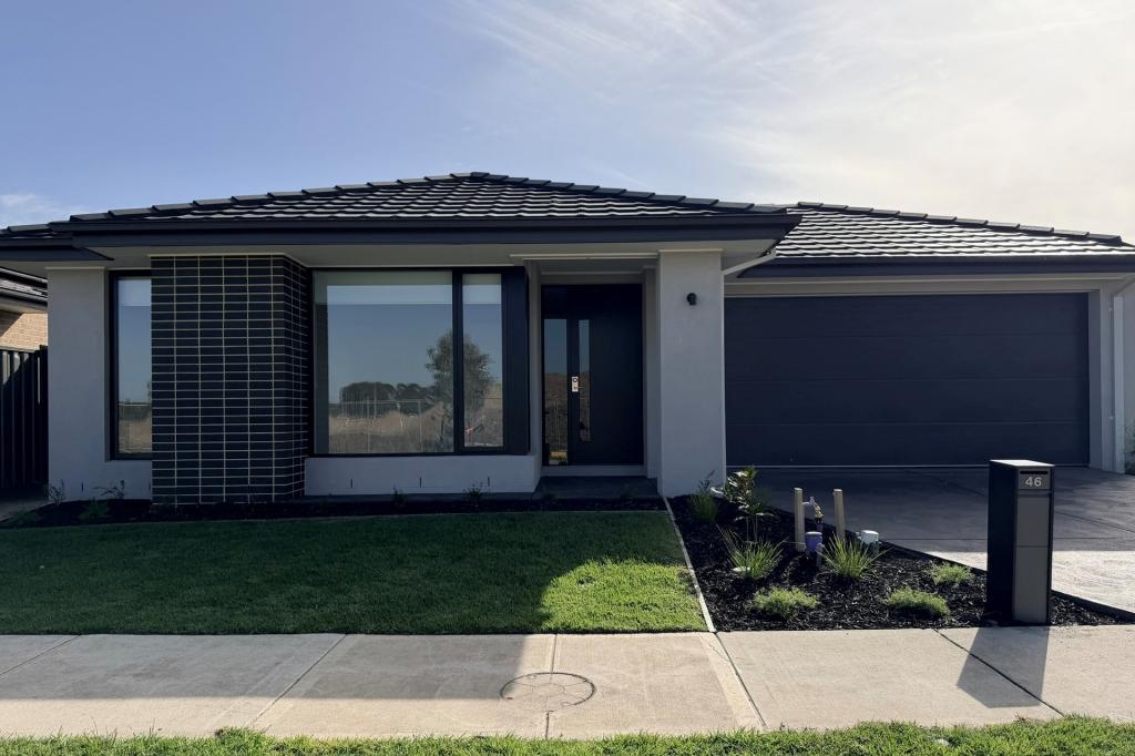 46 Karula Cct, Clyde, VIC 3978