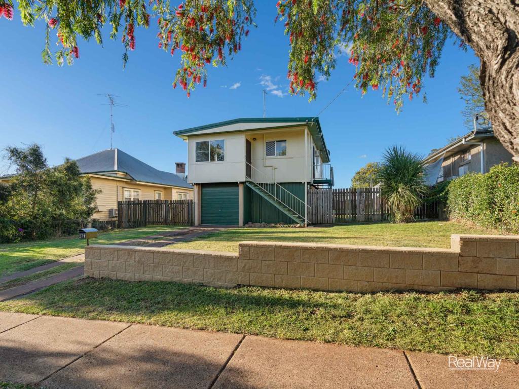 271 Alderley St, Centenary Heights, QLD 4350
