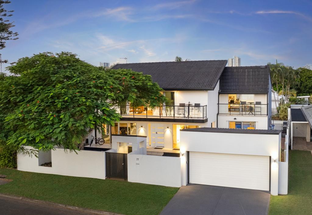 77 Burleigh St, Burleigh Waters, QLD 4220