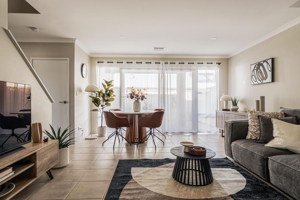 25 Olivedale Rd, Madeley, WA 6065