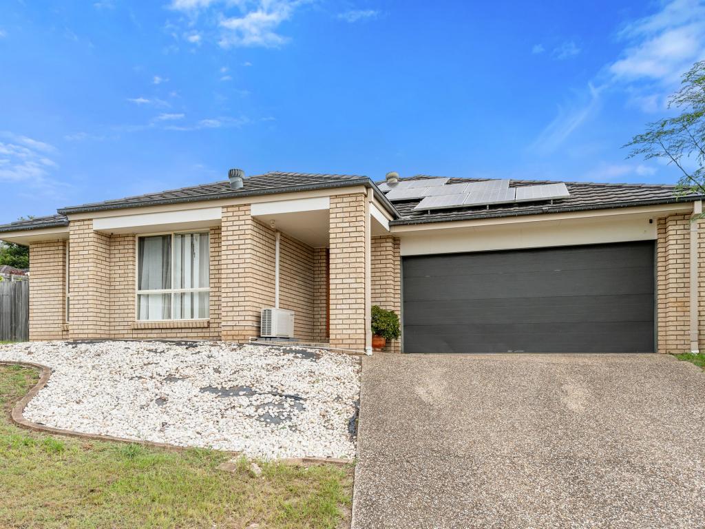 33 Storr Cct, Goodna, QLD 4300