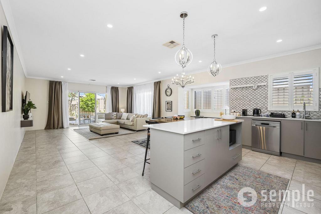 25 Plumosa Ave, Beeliar, WA 6164