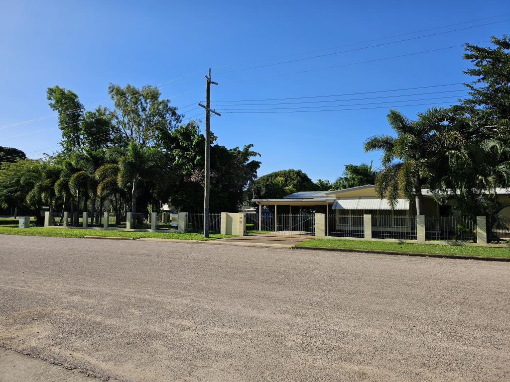 10 Old Home Hill Rd, Ayr, QLD 4807