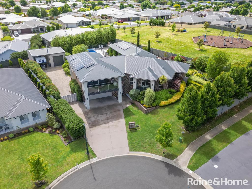 39 Coolabah Cl, Kelso, NSW 2795