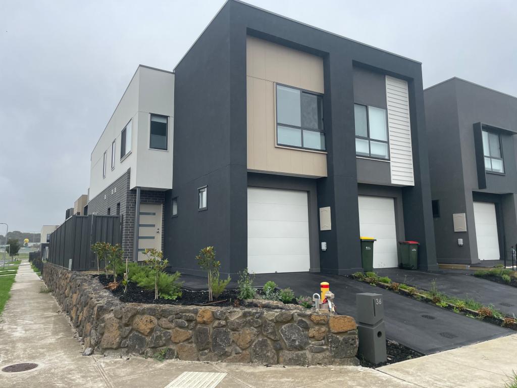 36 Thermal Loop, South Morang, VIC 3752