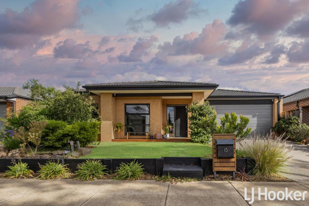 15 Embleton Ch, Weir Views, VIC 3338