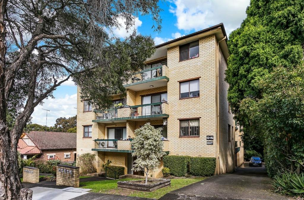 9/13-15 Winchester St, Carlton, NSW 2218